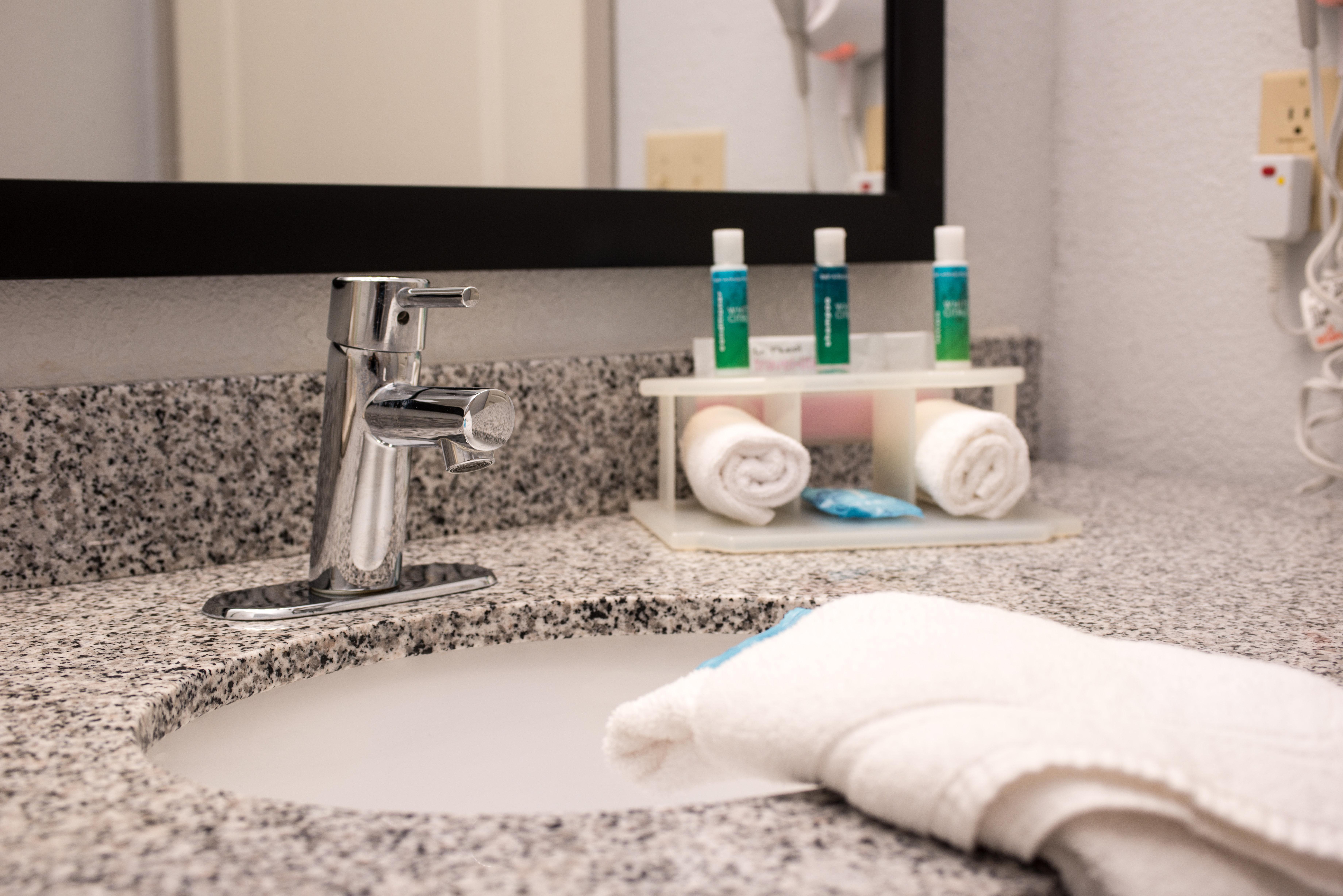 Express & Highway 54/70 By Ihg Hotel Alamogordo