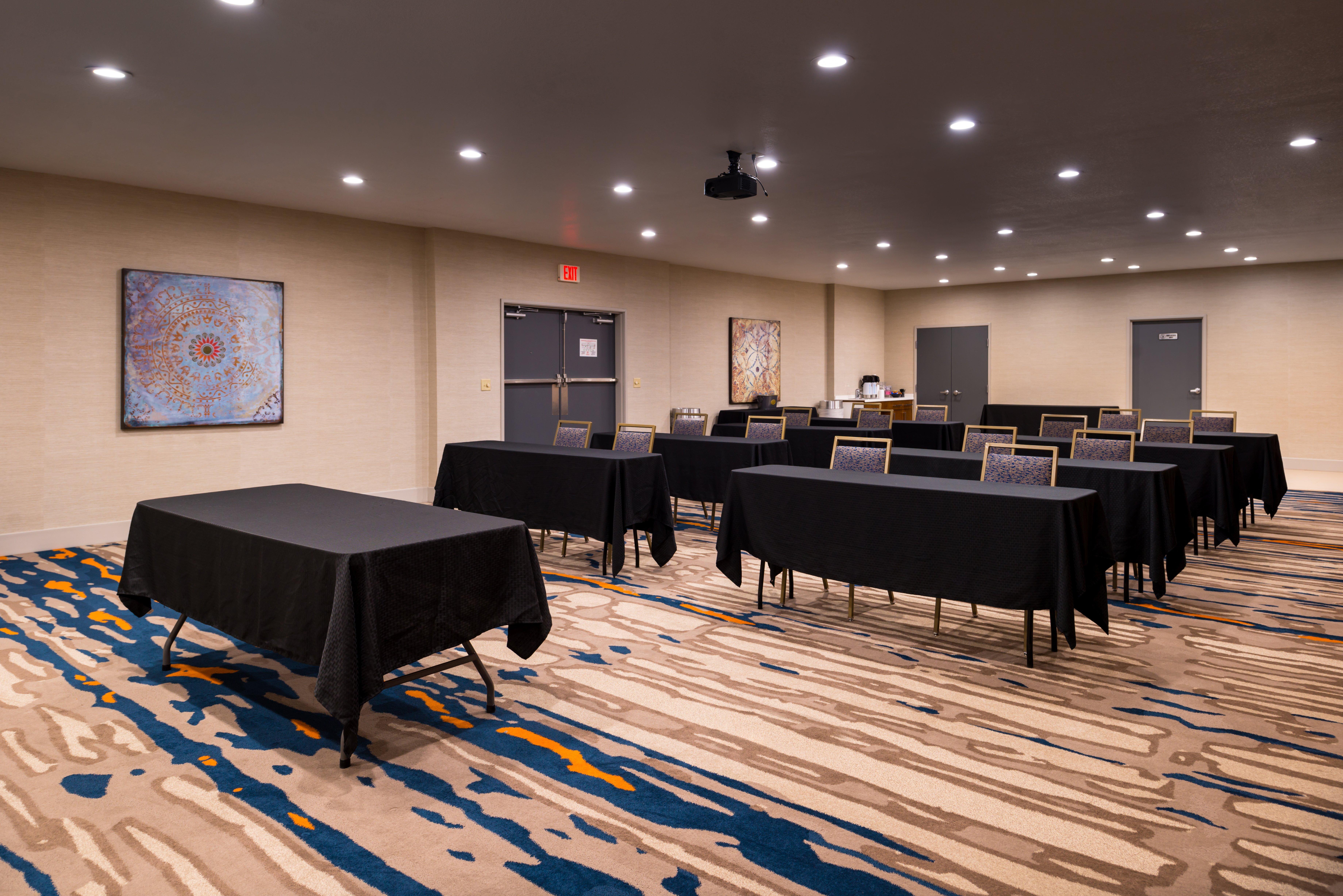 Express & Highway 54/70 By Ihg