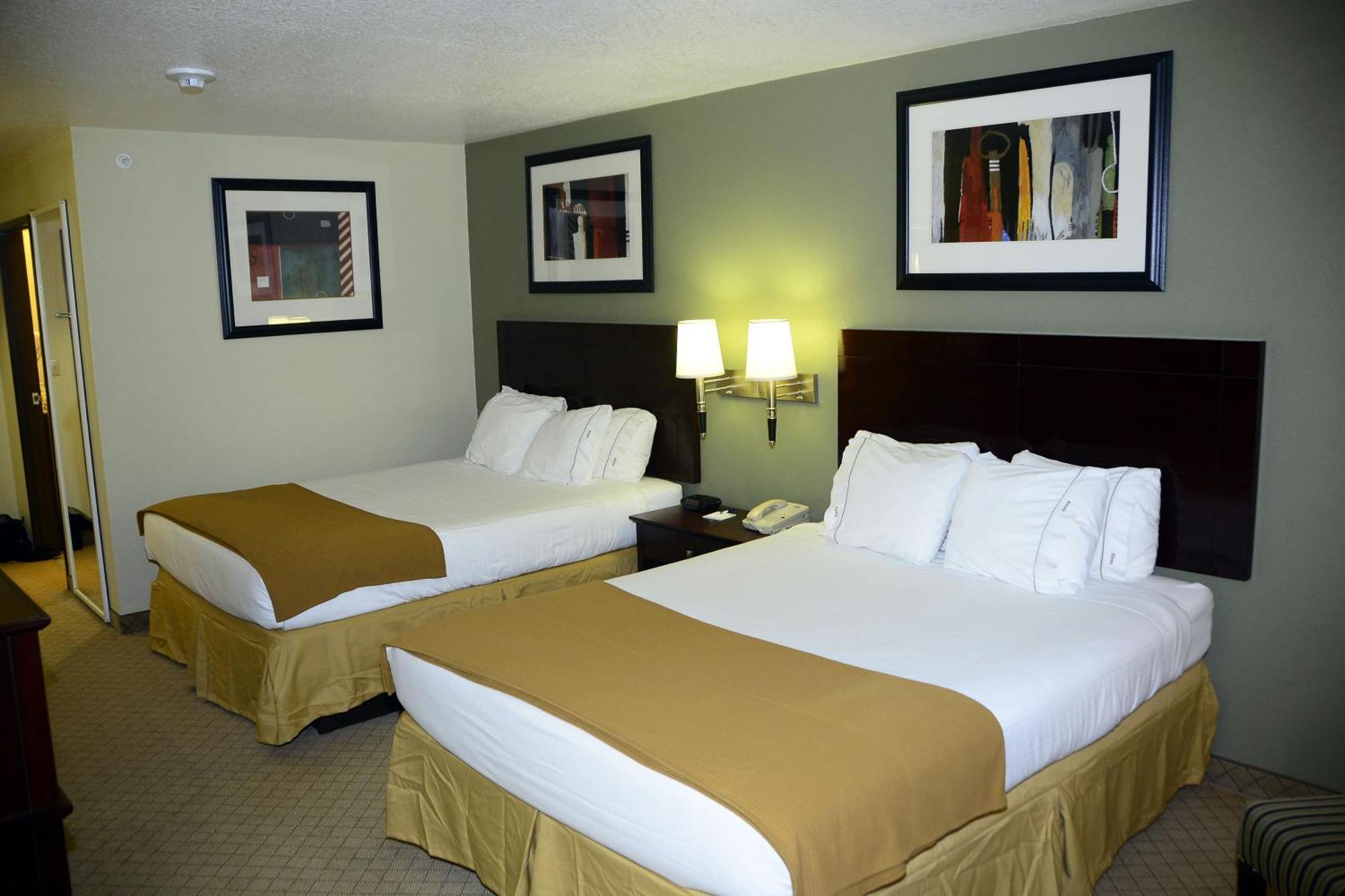 Express & Highway 54/70 By Ihg Alamogordo