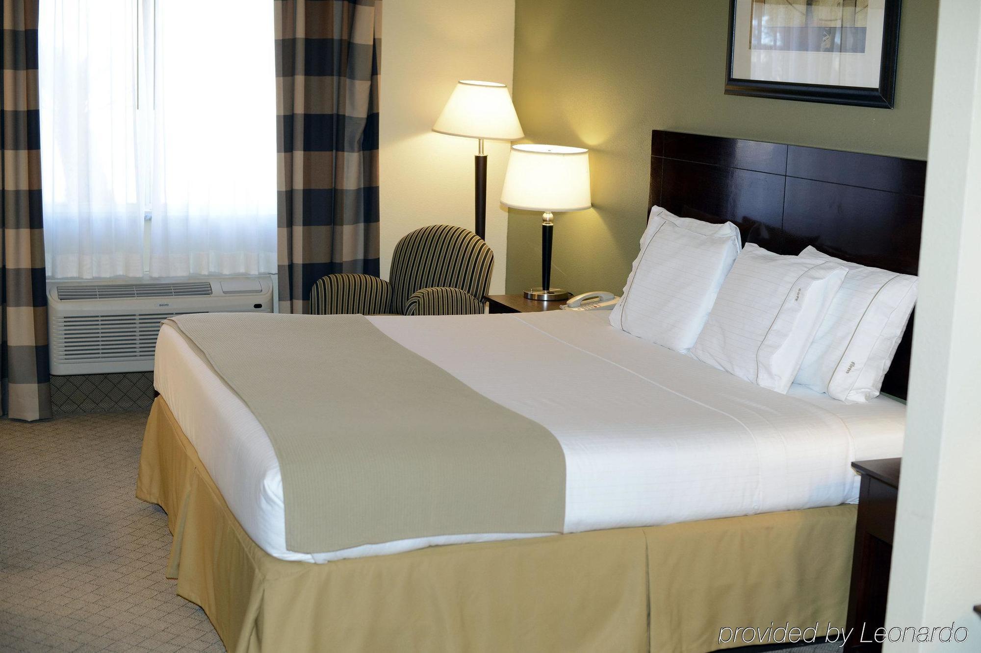Express & Highway 54/70 By Ihg