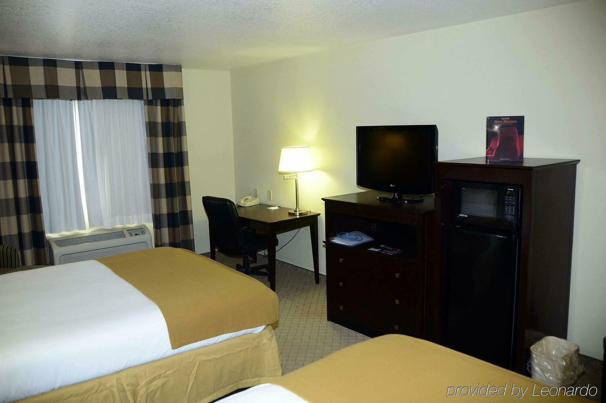 Express & Highway 54/70 By Ihg 2* Alamogordo
